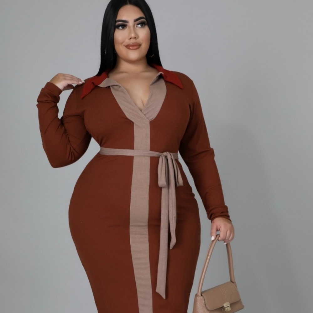 Dress - Picture 4 of 4